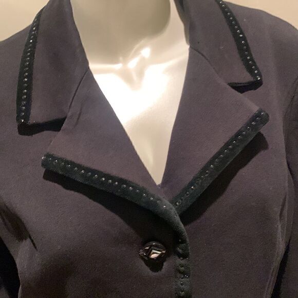 ST. JOHN BLAZER SIZE S - Picture 5 of 8